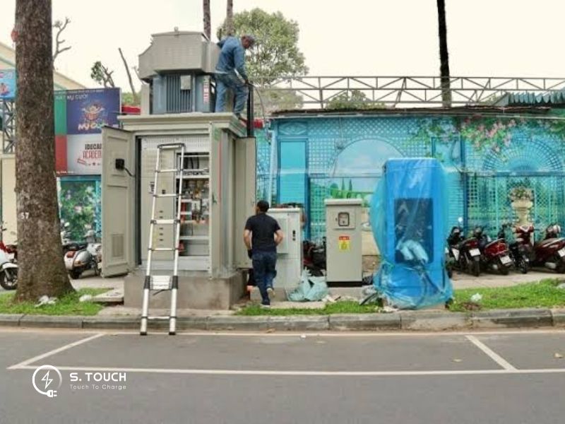 S. Touch | Kinh nghiệm đầu tư trạm sạc xe điện: 8 điều cần biết trước khi xuống tiền Kinh nghiệm đầu tư trạm sạc xe điện