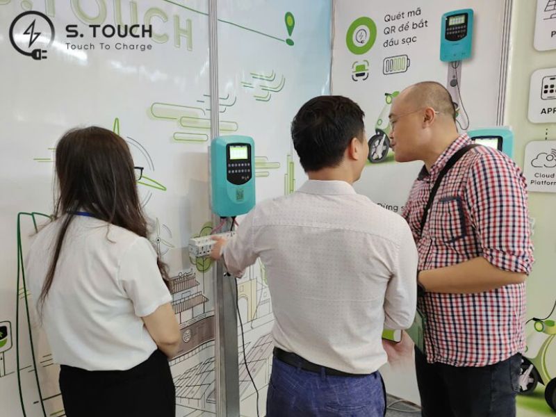 S. Touch | Phí sạc xe máy điện tính thế nào? Nhà đầu tư cần biết gì? Phí sạc xe máy điện